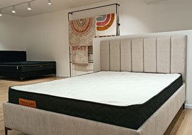 מיטה מרופדת מדגם דורמיר