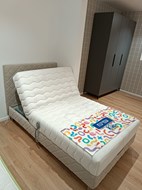 מיטה חשמלית מתכווננת מדגם ונוס + ראש - עמינח